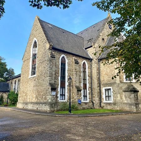 Rare 1-Bed Church Converted Apartment In 런던 외부 사진